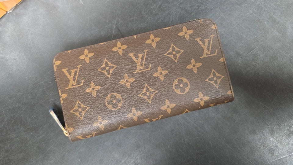 LOUIS VUITTON MONOGRAM ZIPPY WALLET ZIP AROUND LONG PURSE BROWN